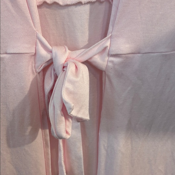 Pluto Pink Women's Robe - Picture 3 of 7